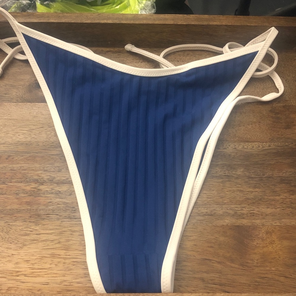 Aerie Blue and White Bikini Bottom - Picture 6 of 6
